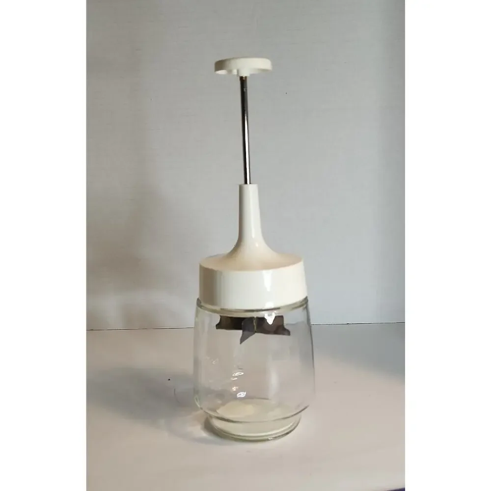 Vtg GEMCO Nut Chopper White Topper Glass Jar Stainless Blade Made in USA